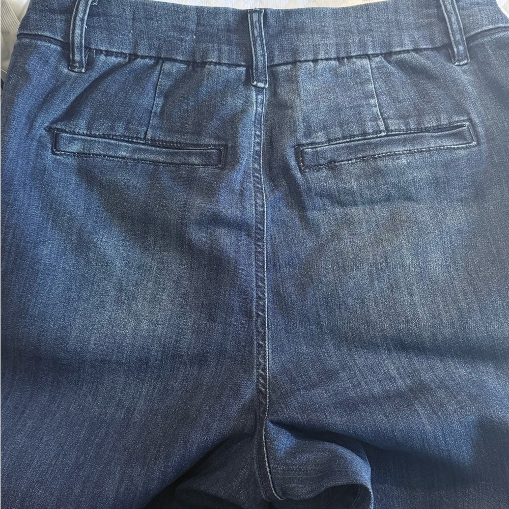 BCBGeneration High Rise Light Blue Jeans - Picture 7 of 7